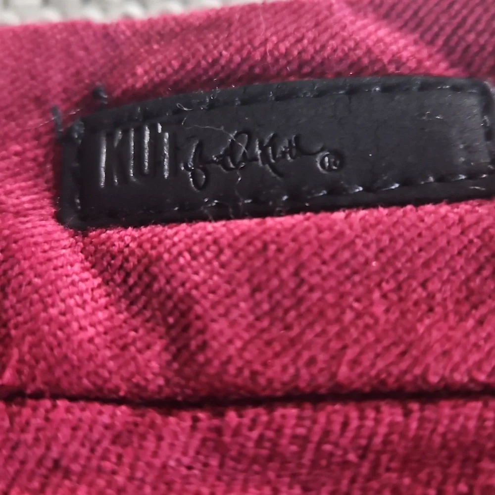 Kut from the Kloth - Women's Wine Colored Skinny Jeans - Size 4 - Picture 3 of 4